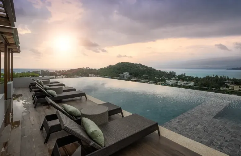 Appartement en copropriété à vendre au Mida Grande Resort de Surin, Phuket – 1 chambre, vue mer, pleine propriété pour étrangers