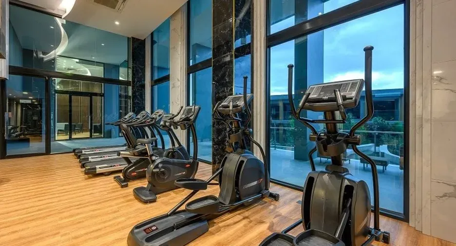 Appartement en copropriété à vendre au Mida Grande Resort de Surin, Phuket – 1 chambre, vue mer, pleine propriété pour étrangers