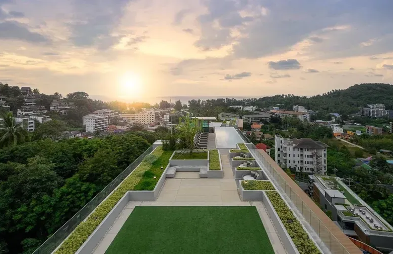 Appartement en copropriété à vendre au Mida Grande Resort de Surin, Phuket – 1 chambre, vue mer, pleine propriété pour étrangers
