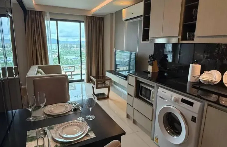 Appartement en copropriété à vendre au Mida Grande Resort de Surin, Phuket – 1 chambre, vue mer, pleine propriété pour étrangers