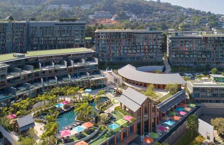 Appartement en copropriété à vendre au Mida Grande Resort de Surin, Phuket – 1 chambre, vue mer, pleine propriété pour étrangers