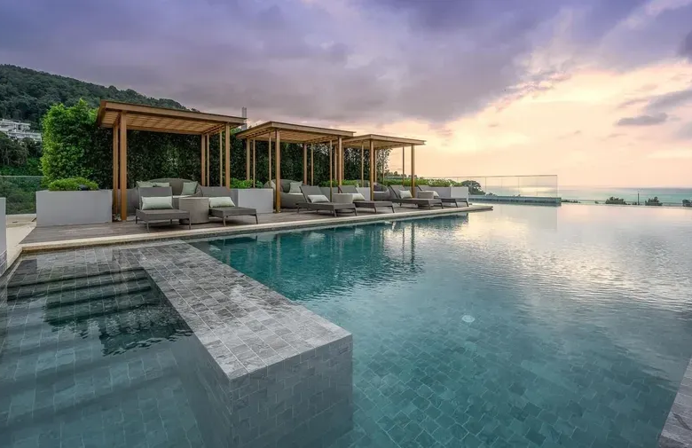 Appartement en copropriété à vendre au Mida Grande Resort de Surin, Phuket – 1 chambre, vue mer, pleine propriété pour étrangers