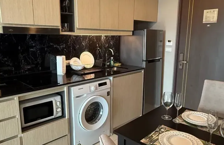 Appartement en copropriété à vendre au Mida Grande Resort de Surin, Phuket – 1 chambre, vue mer, pleine propriété pour étrangers