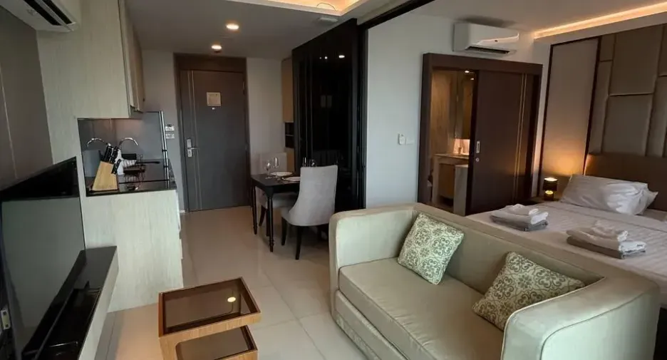 Appartement en copropriété à vendre au Mida Grande Resort de Surin, Phuket – 1 chambre, vue mer, pleine propriété pour étrangers