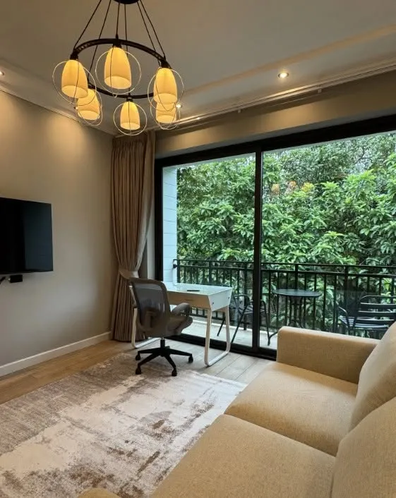 Maison moderne de 3 chambres avec jardin privé à louer à Kamala, Phuket
