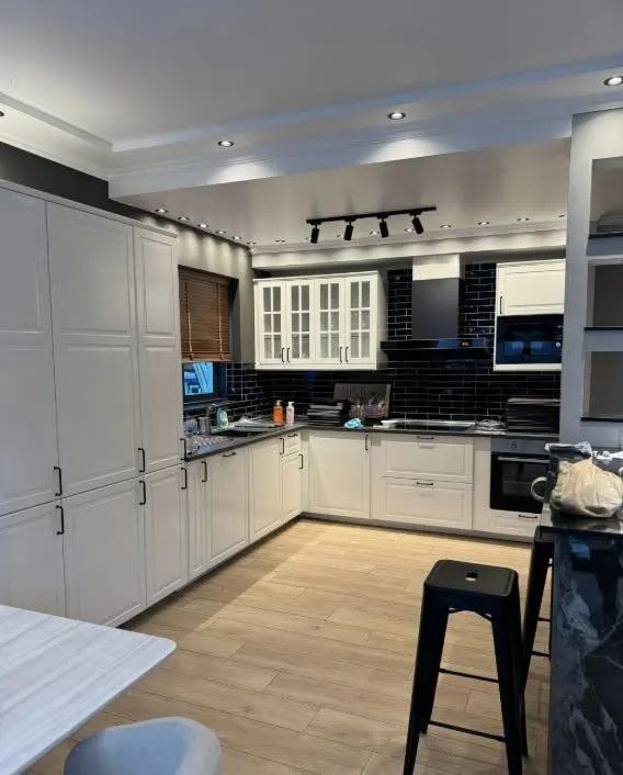 Maison moderne de 3 chambres avec jardin privé à louer à Kamala, Phuket