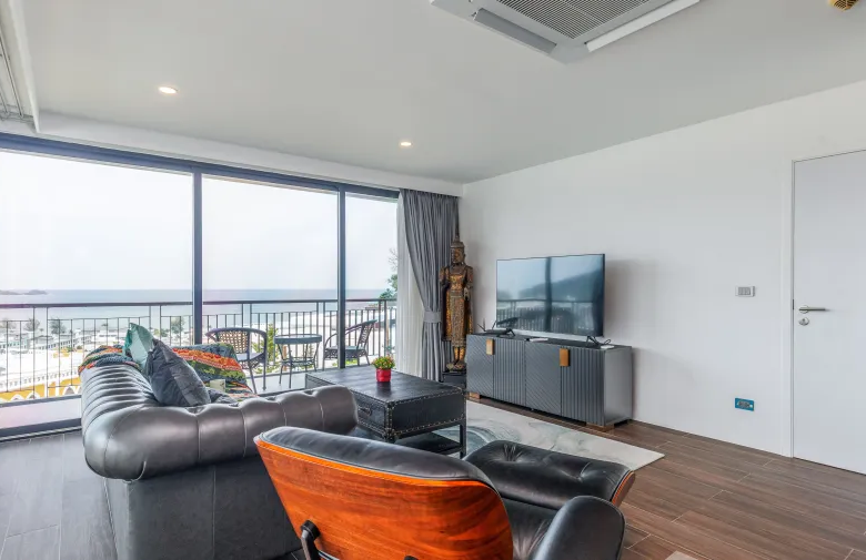 3 Bedroom Sea View Penthouse for Sale in Patong – The Bliss Condominium