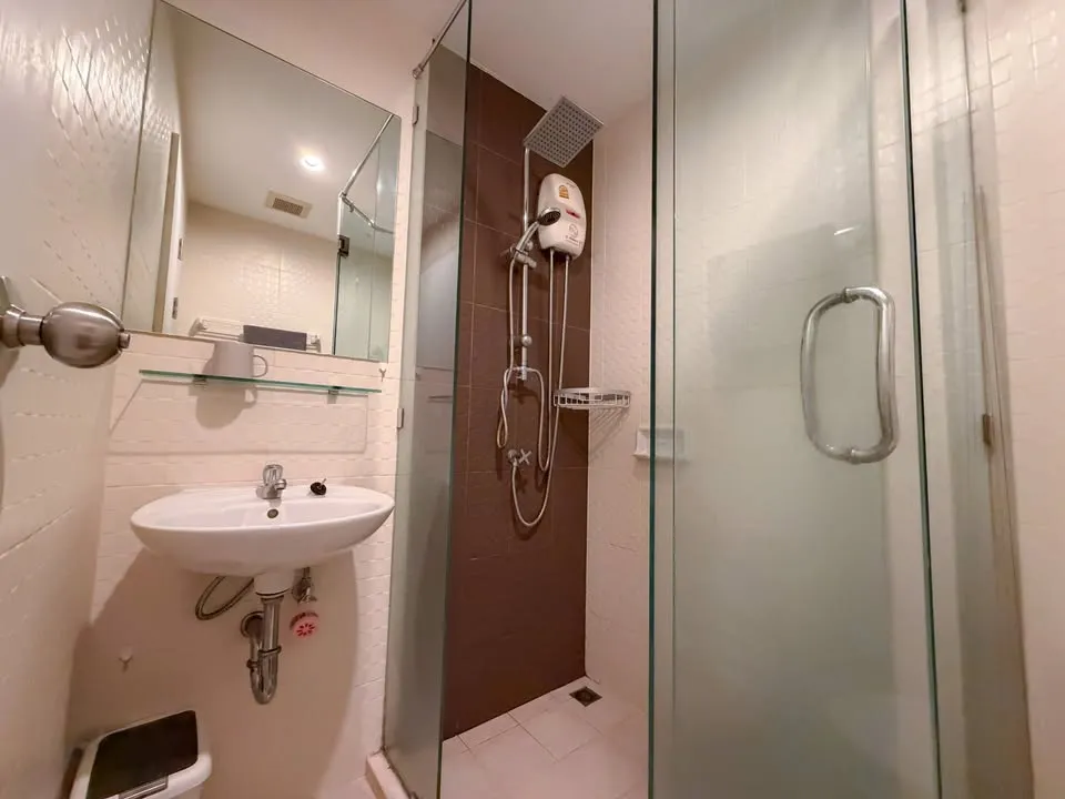 Studio en pleine propriété pour étranger à vendre à Zcape X2 près de Boat Avenue