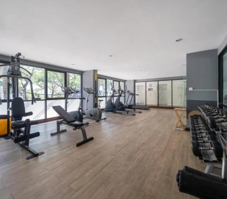 Studio en pleine propriété pour étranger à vendre à Zcape X2 près de Boat Avenue
