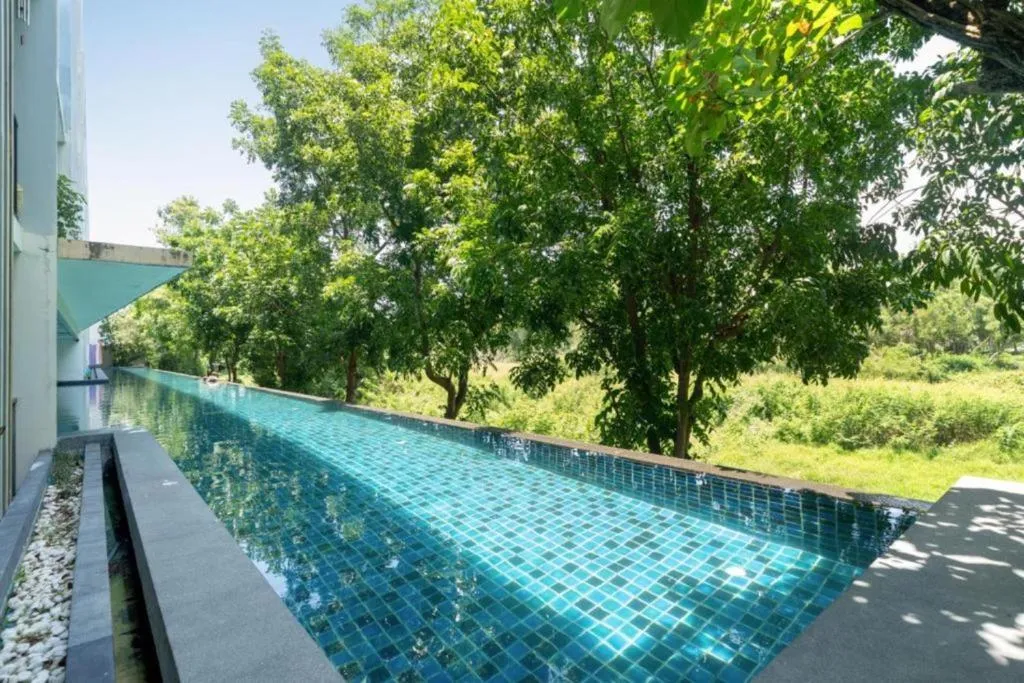 Studio en pleine propriété pour étranger à vendre à Zcape X2 près de Boat Avenue